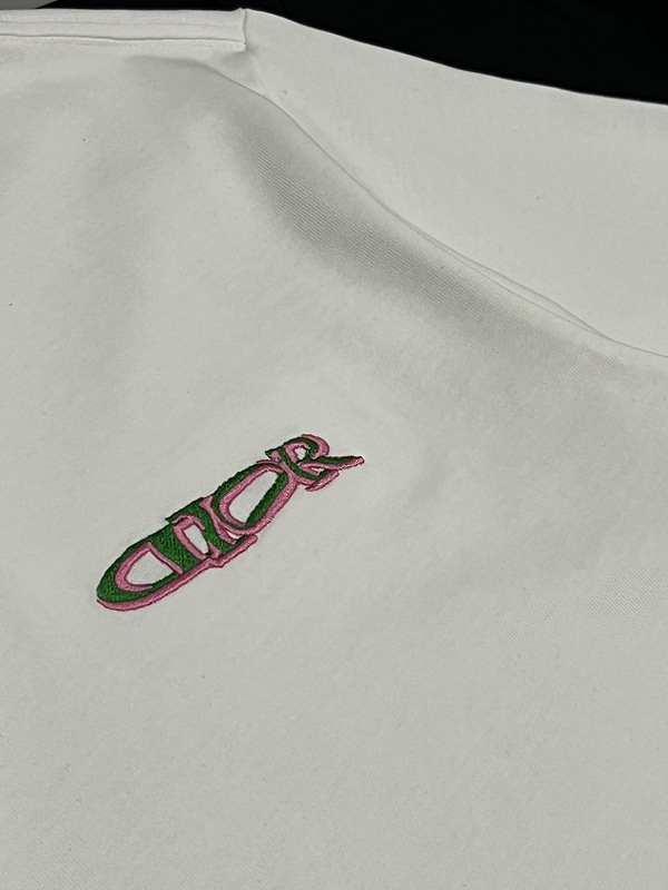 ブランドTシャツ細部ディテール